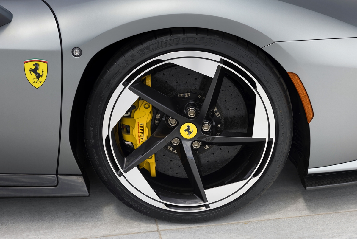Ferrari_HC25_17.jpg