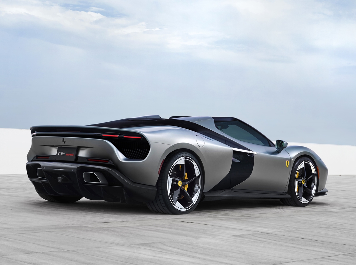 Ferrari_HC25_4.jpg