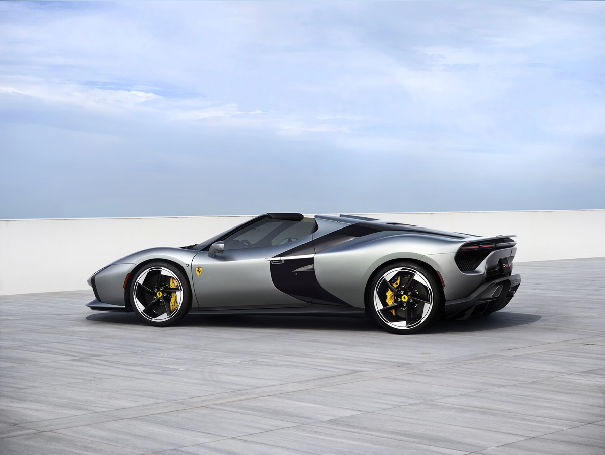 Ferrari_HC25_5.jpg