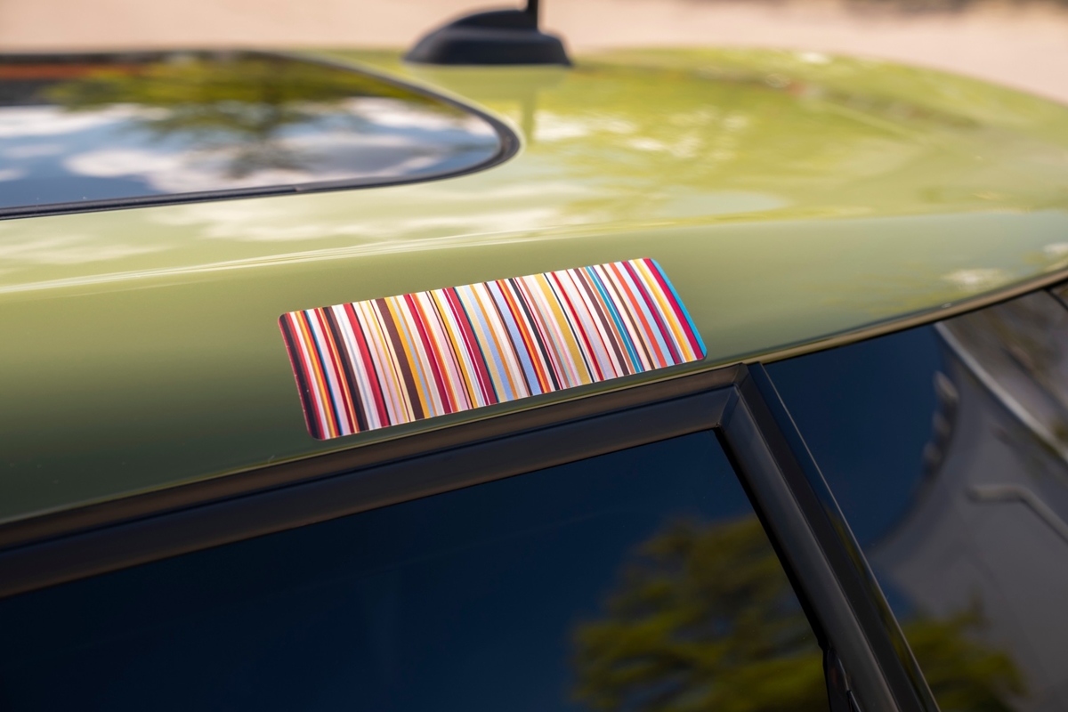 P90642123_lowRes_mini-cooper-s-5-door.jpg