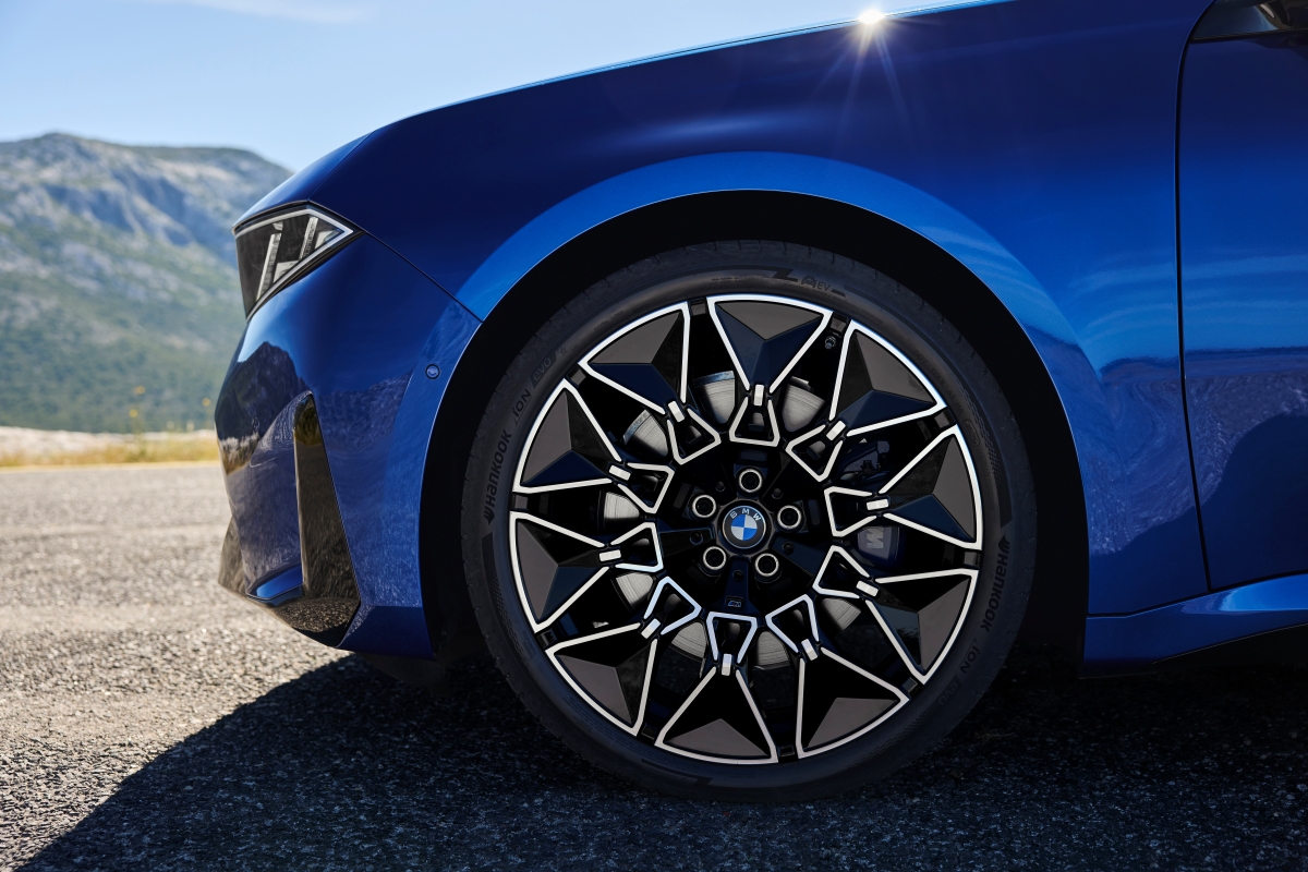 P90657687_highRes_the-new-bmw-i3-50-xd.jpg