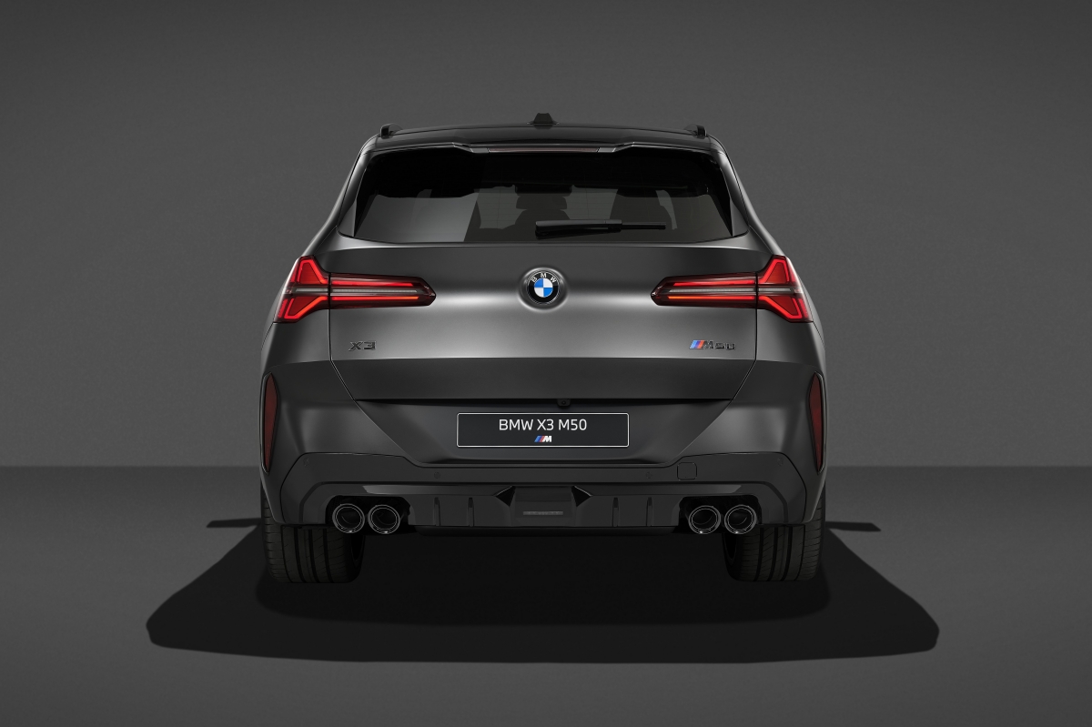 P90658750_highRes_bmw-x3-m50-xdrive-bl.jpg