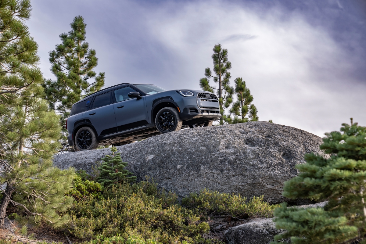 P90659497_highRes_mini-countryman-s-al.jpg