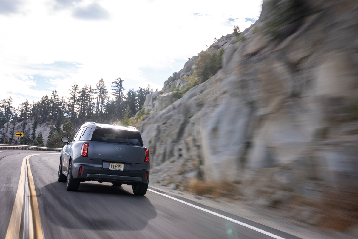 P90659523_highRes_mini-countryman-s-al.jpg