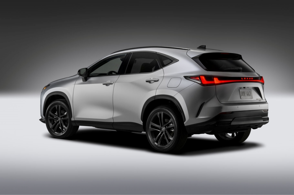 2027_Lexus_NX350h_AWD_003-1500x1000.jpg
