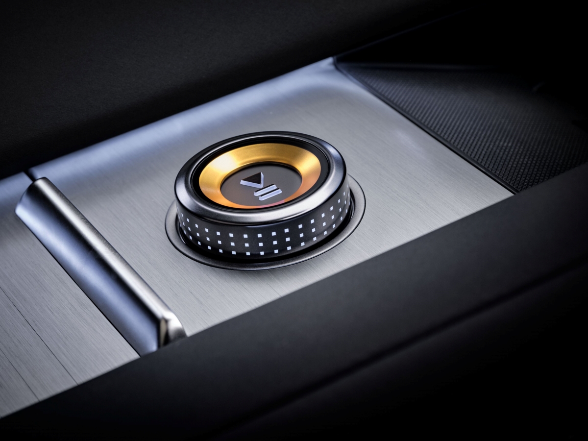 Polestar-260702-3504_v003-1.jpg