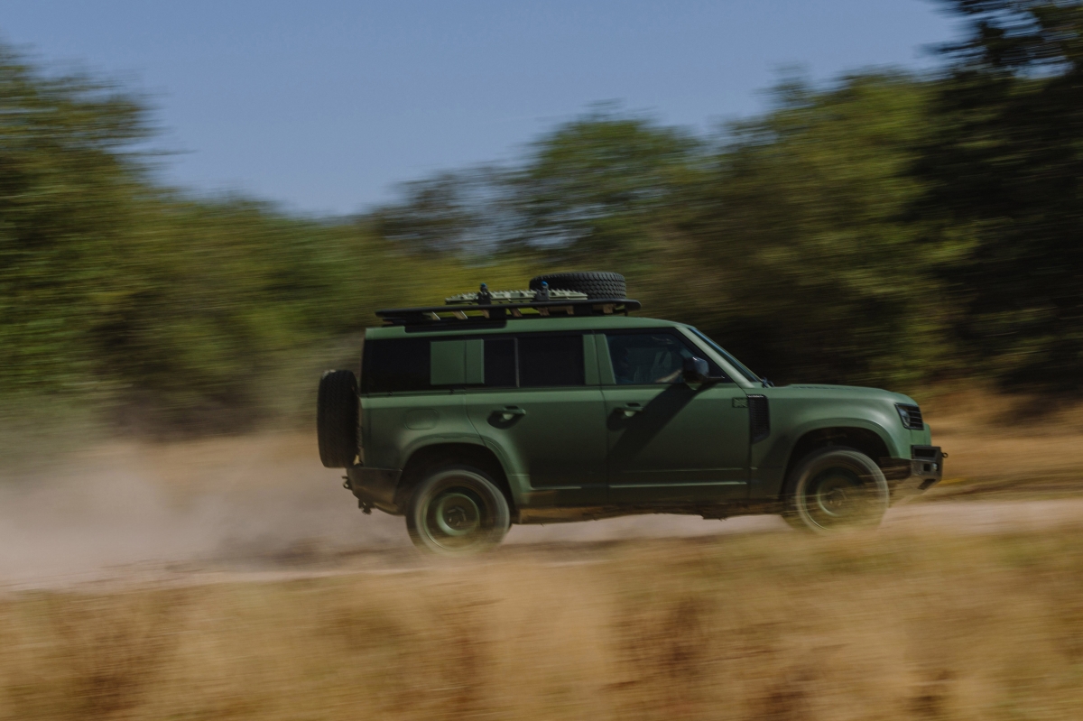 DefenderWolfSeriesII_FenEnd-33.jpg