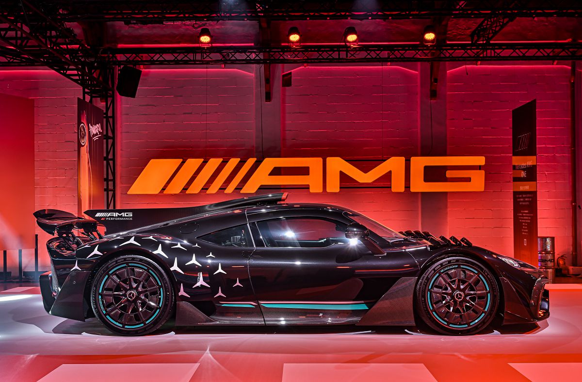 圖6、Mercedes-AMG ONE 象徵賽道性能的極限，將 F1 冠軍引擎直接帶上公路.jpg