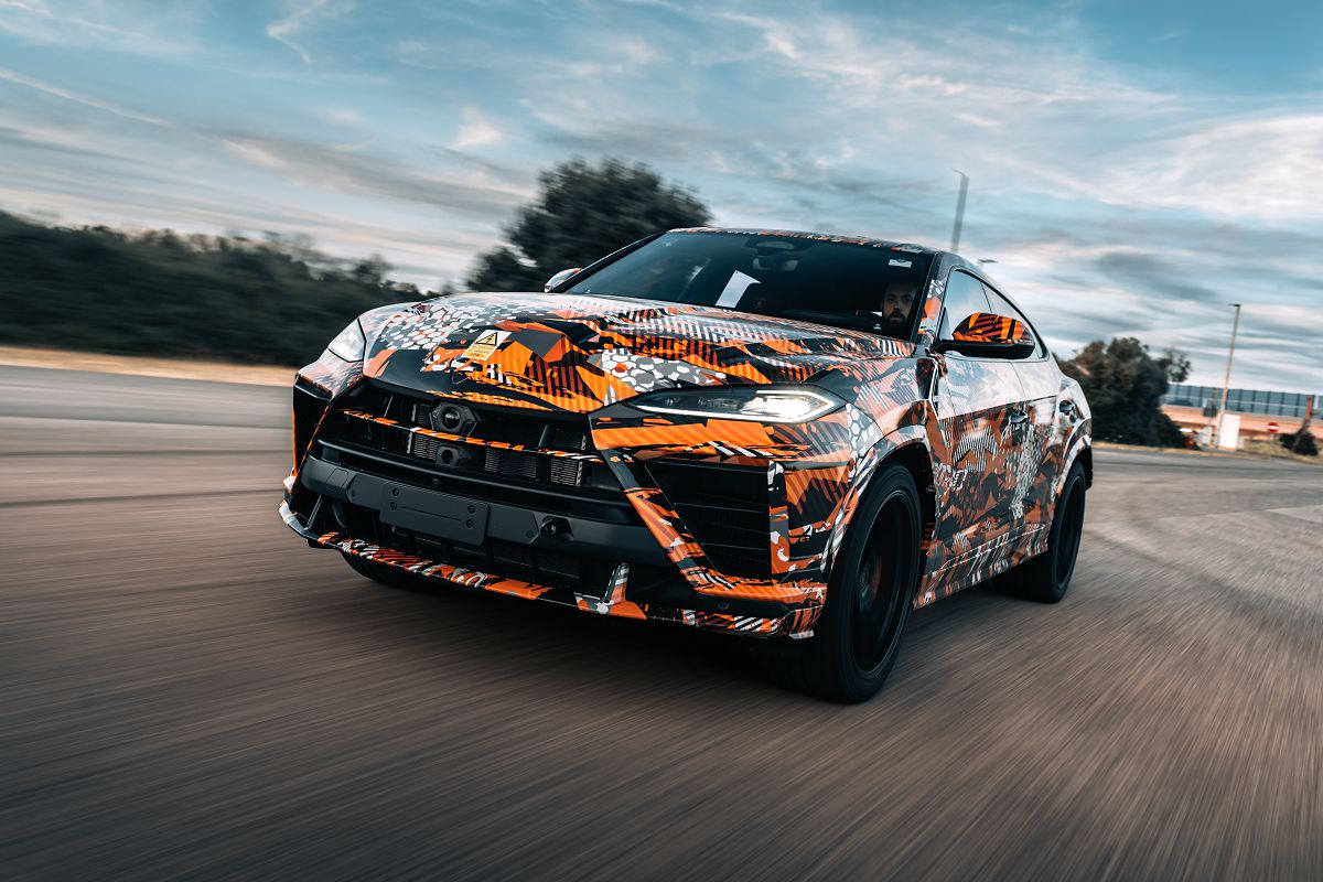 Urus_SE_Performante_Wrap_Tech_Days_-_Andy_Casano00033.jpg
